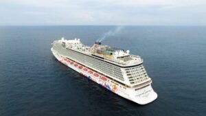 TOUR DU THUYỀN 4N3Đ SINGAPORE – MALAYSIA | GENTING DREAM